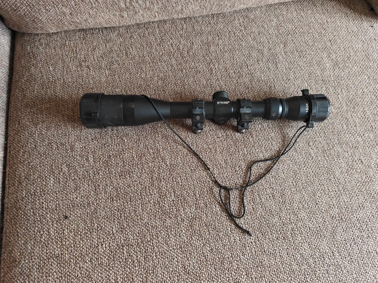 Billede 7 - Airsoft samling+ ammunitionskasse og kikkertsigte 