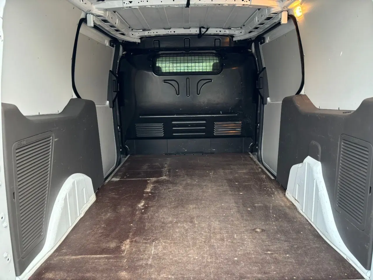 Billede 9 - Ford Transit Connect 1,0 SCTi 100 Trend lang