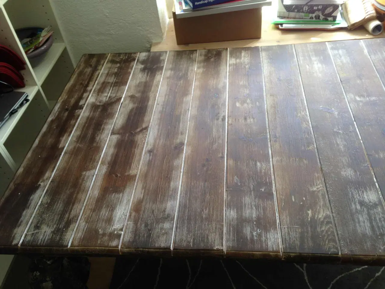 Billede 3 - Nordal spisebord i træ.