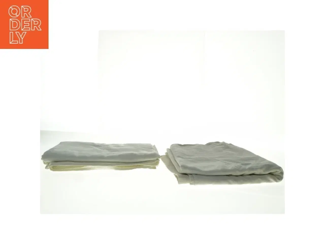 Billede 2 - Sengetøjssæt (str. 120 cm x 250 cm 350 x 210 cm)