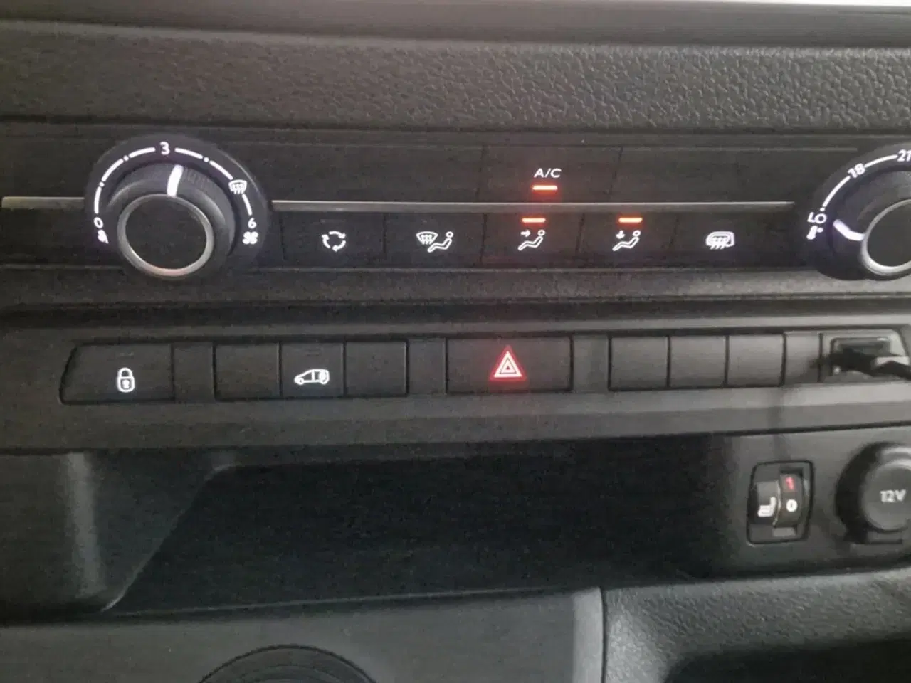 Billede 20 - Peugeot Expert 2,0 BlueHDi 144 L2 Plus EAT8 Van