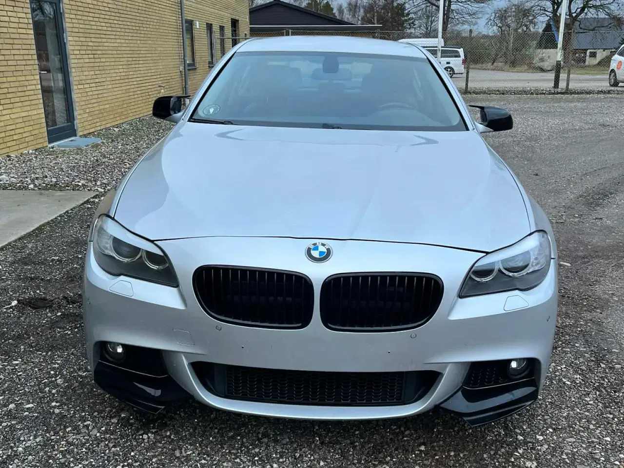 Billede 5 - Super flot 523I 3.0 