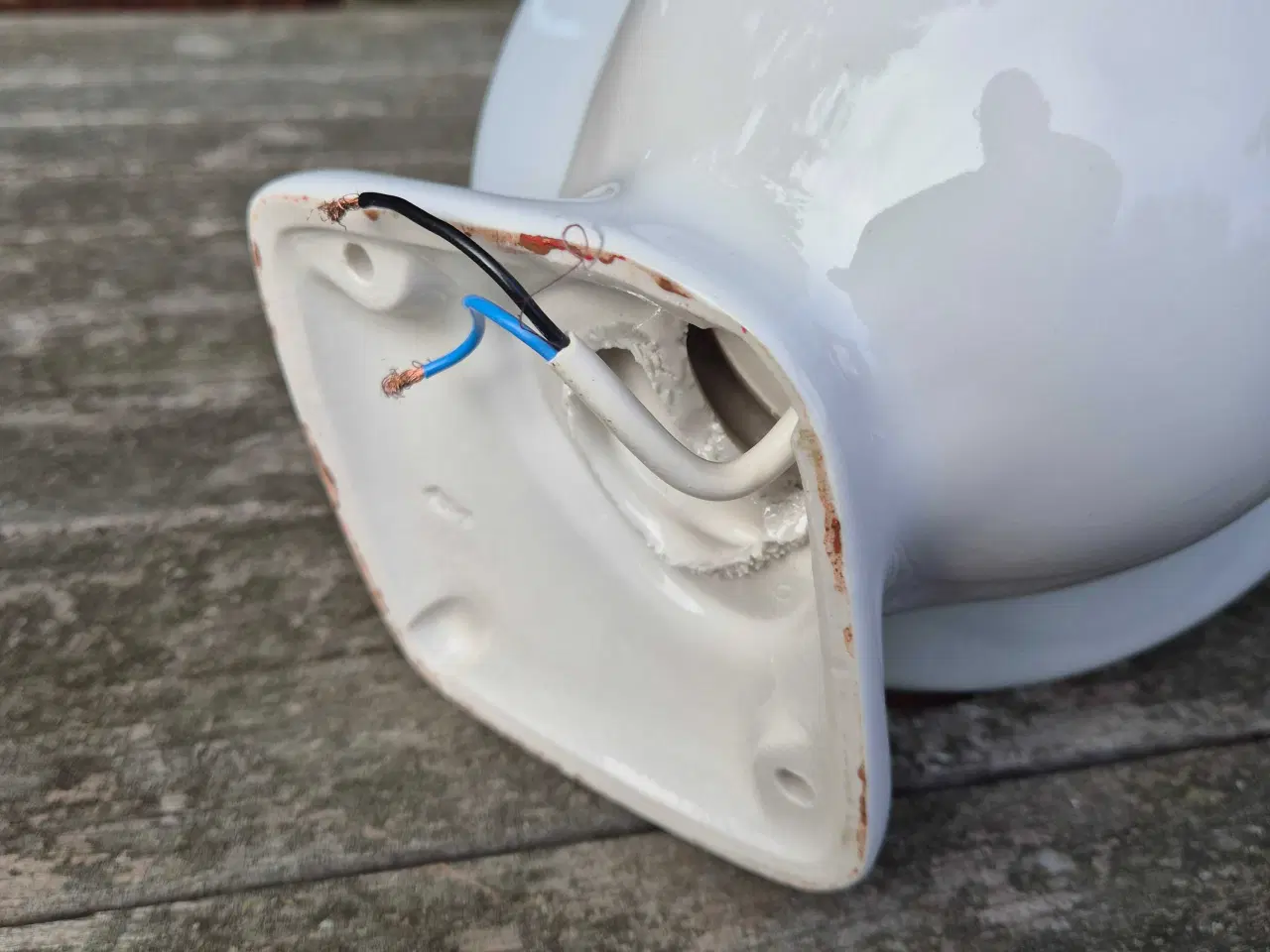 Billede 10 - Hvid badeværelseslampe fra Ifö 