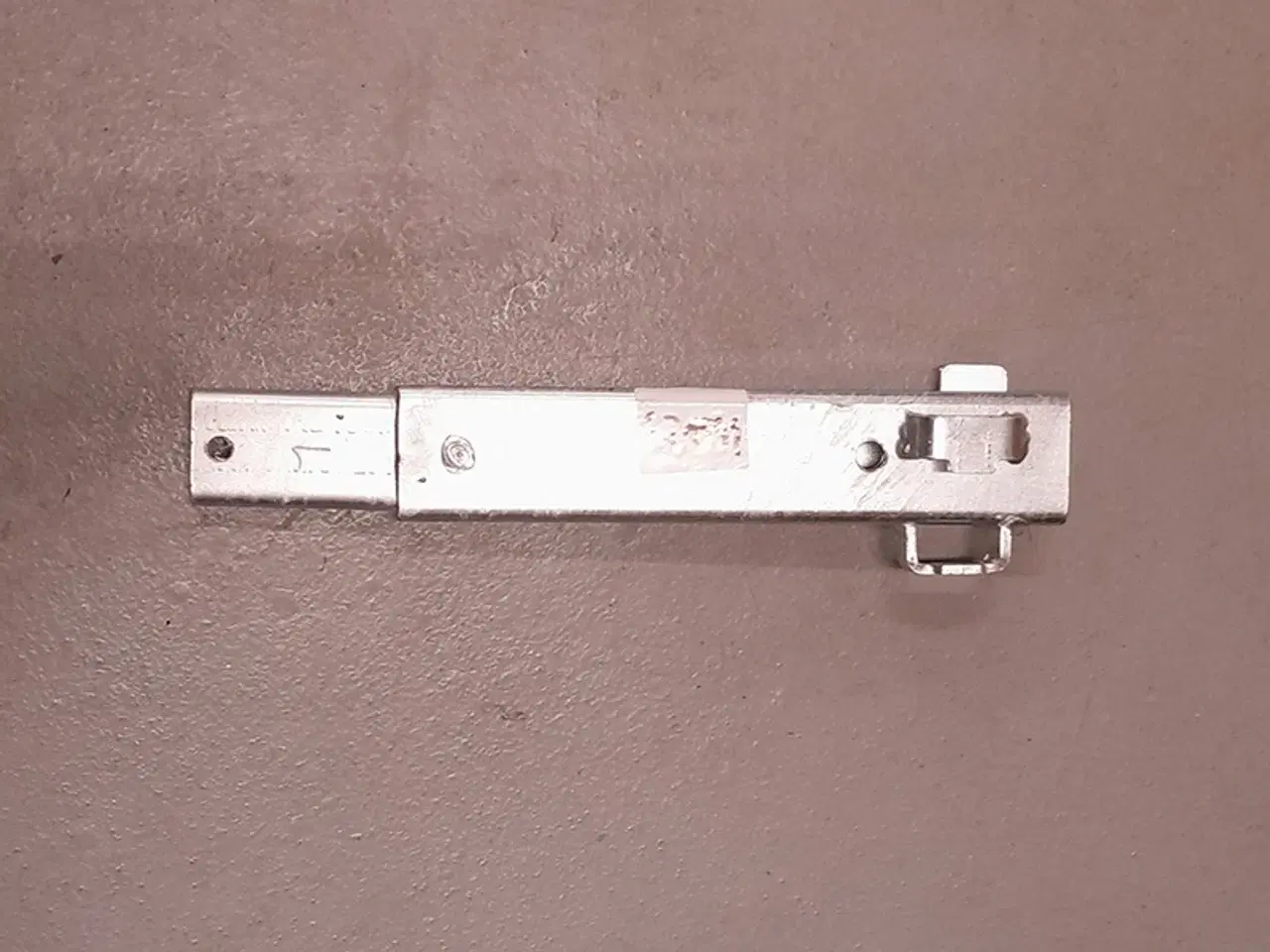 Billede 1 - Hjørnestolpe V.bag/H.for