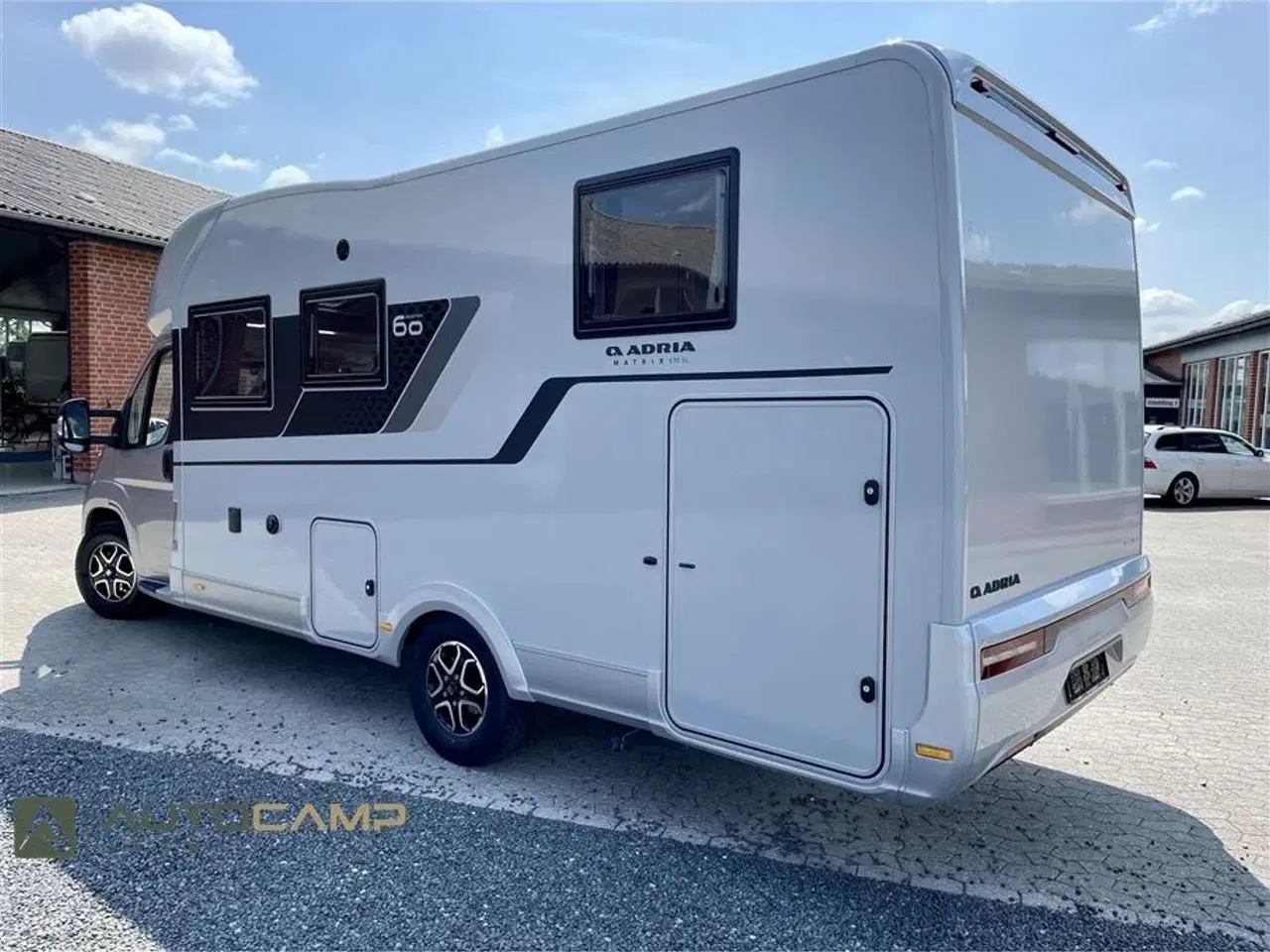 Billede 30 - 2026 - Adria Matrix M670