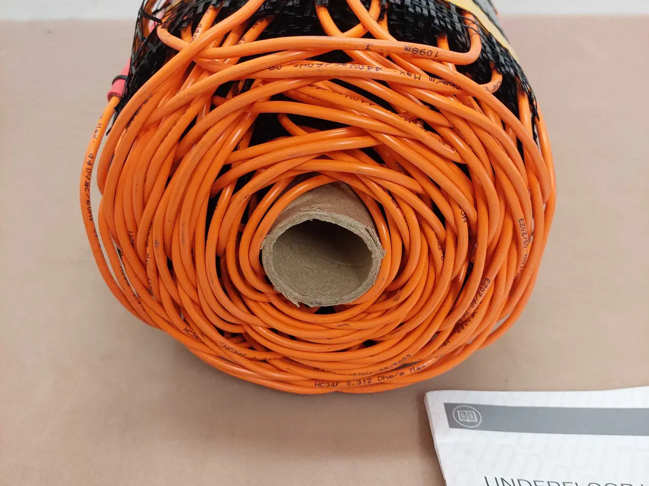 Billede 3 - Gulvvarmemåtte, Heatcom 11,3 m2. Ubrugt