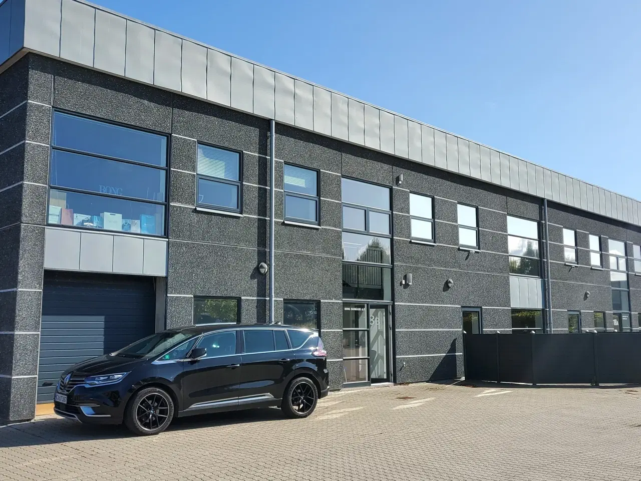 Billede 2 - Dejligt kontorlejemål på 140 m2 plus 250 m2 fælles faciliteter.