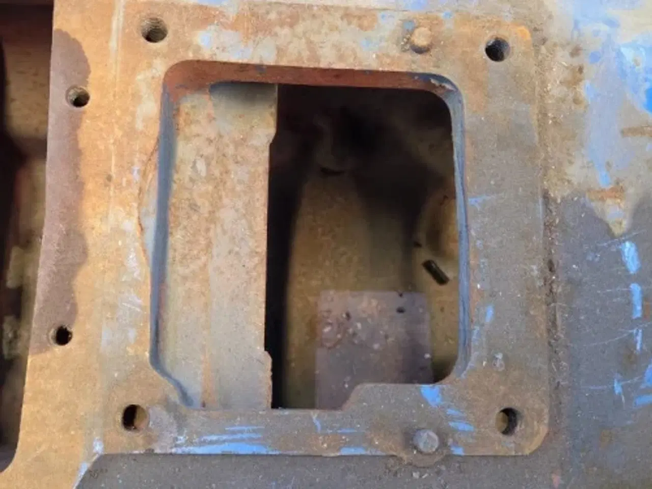 Billede 6 - Ford 8210 Gearkasse Hus E2NN7006EA