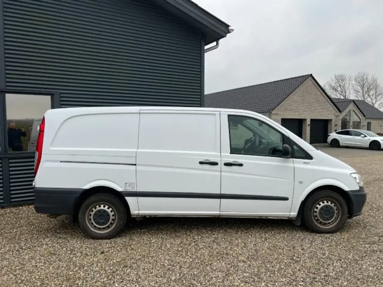 Billede 4 - Mercedes-benz Vito 113 langmodel - Kassevogn / Varebil