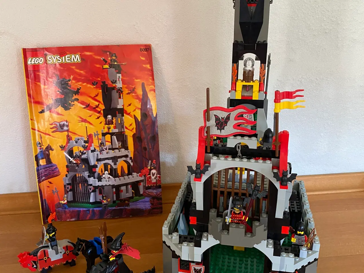 Billede 1 - Lego borg