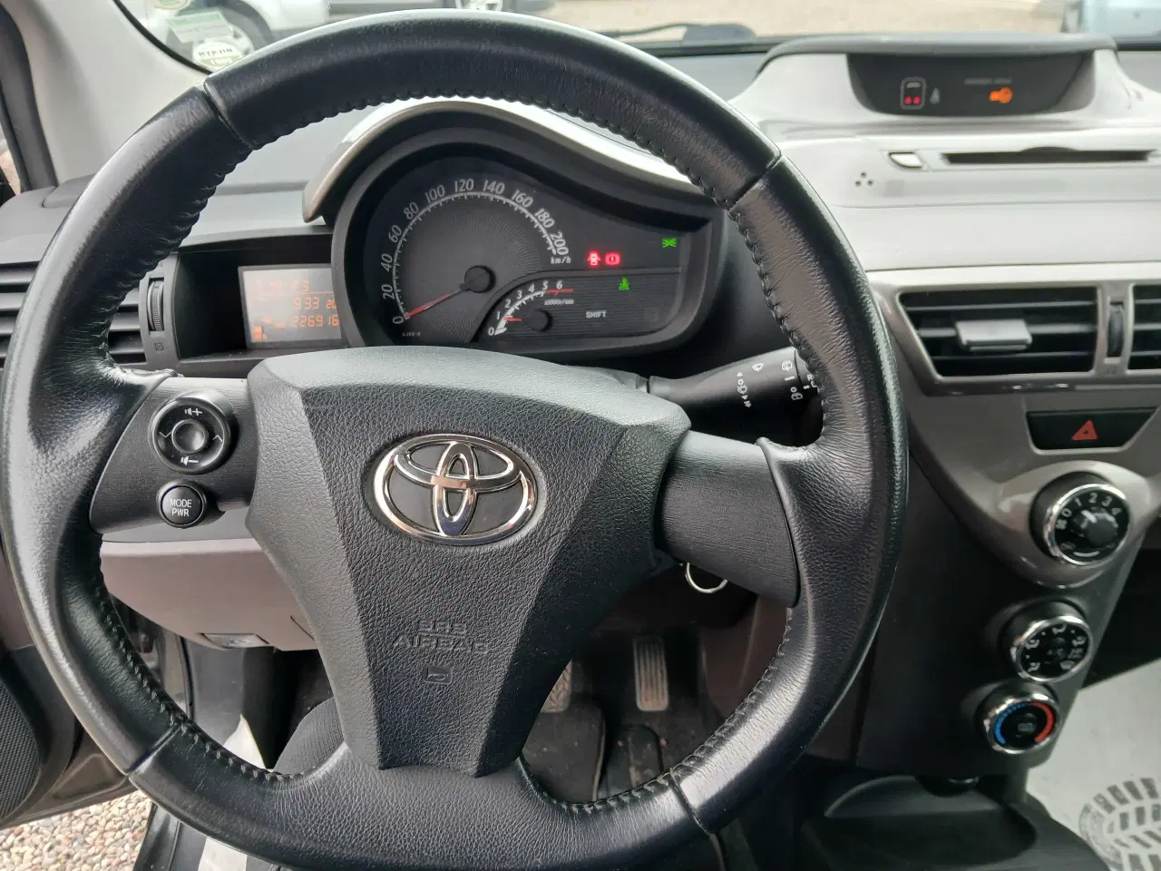 Billede 6 - Toyota IQ  1,4 D-4D  Nysynet 