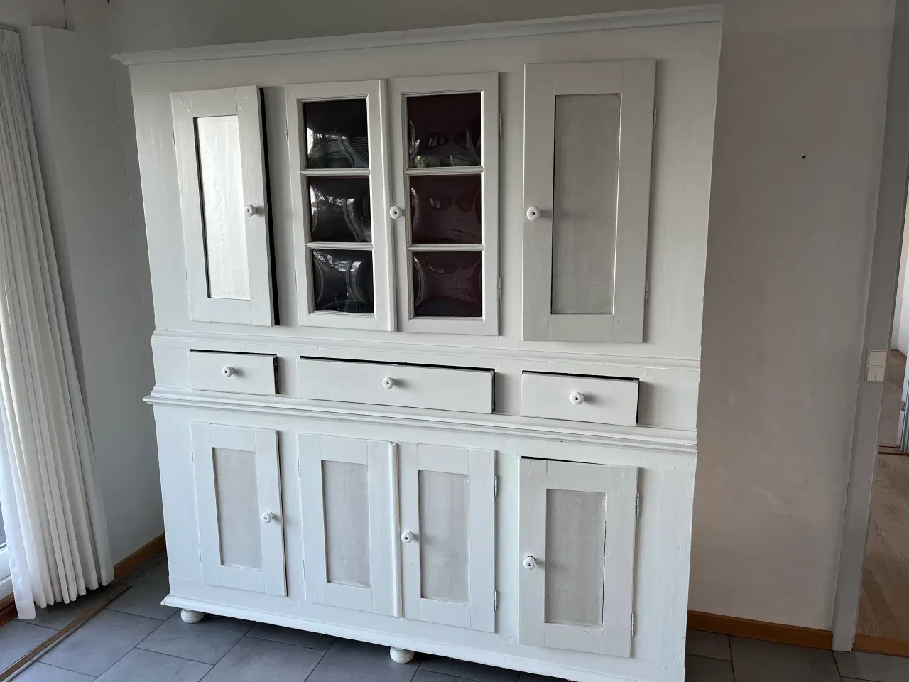 Billede 1 - Antik Vitrineskab