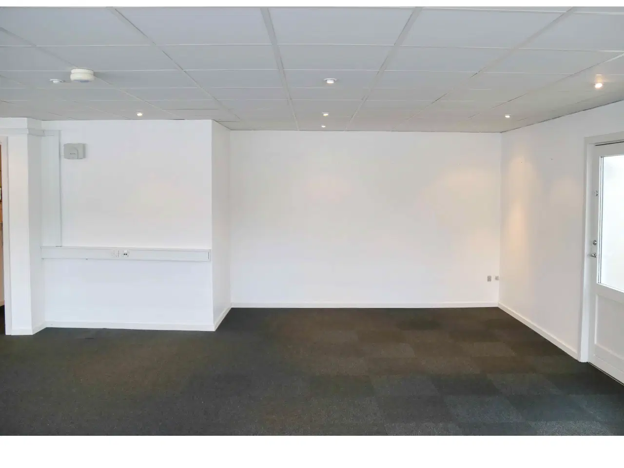 Billede 1 - LYST OG PÆNT LEJEMÅL PÅ 74 M2 I STUEETAGE