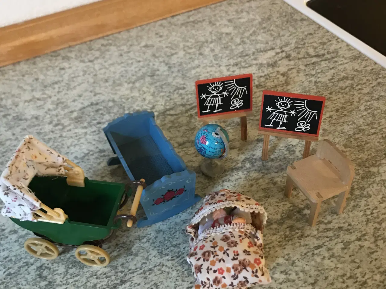 Billede 9 - Lundby dukkehusmøbler