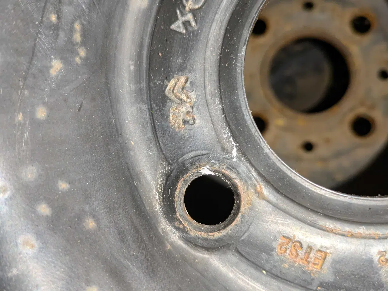 Billede 2 - Originale Citroën / Peugeot stålfælge 16" 