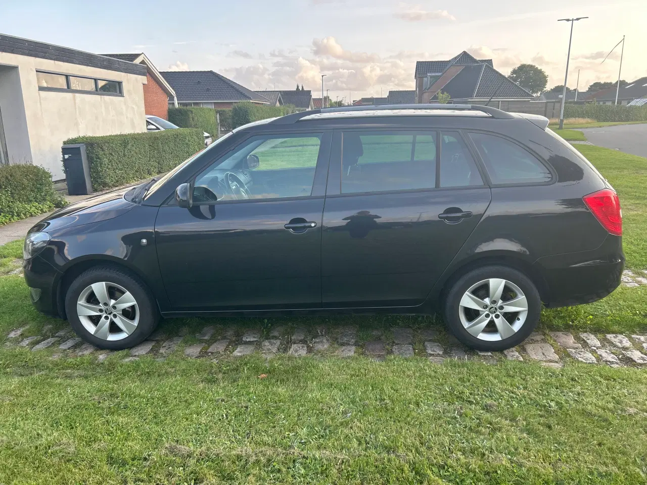 Billede 3 - Nysynet Fabia combi 1,6 Tdi 90 hk. Fra 2013 160000