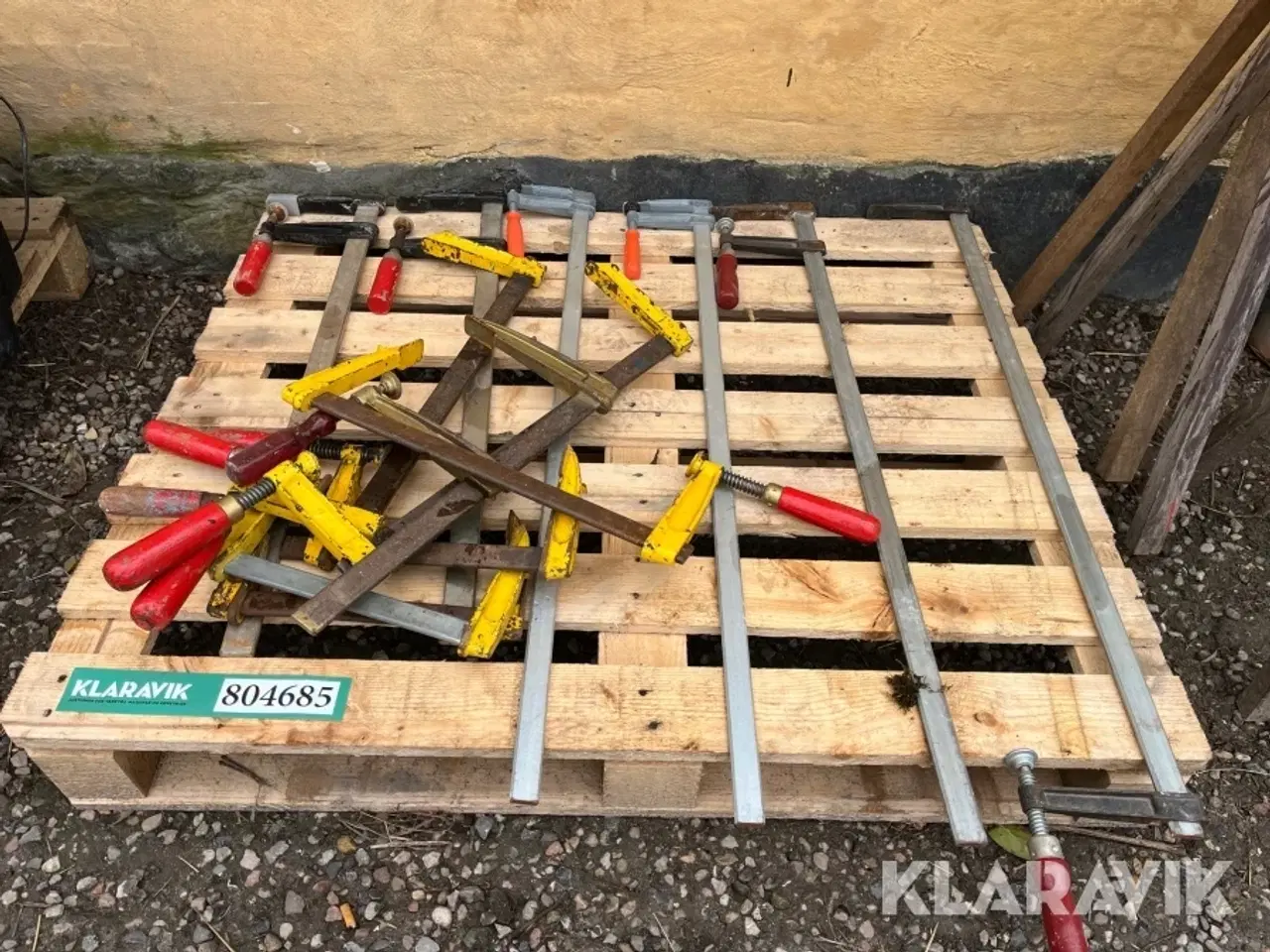 Billede 1 - Skruetvinger og sav