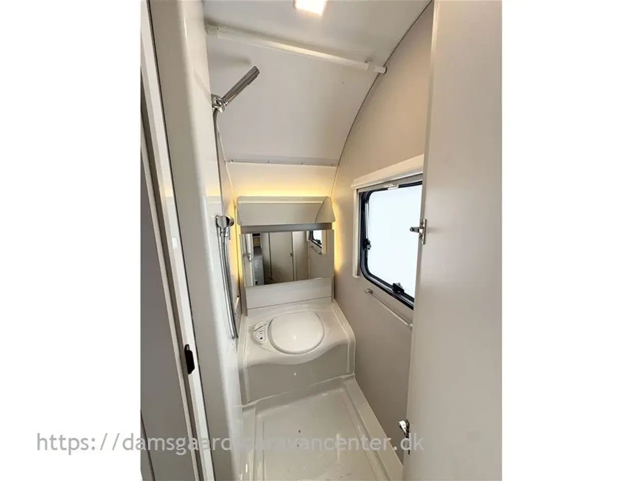 Billede 20 - 2022 - Adria Adora 613 PK Teen   Dobbeltseng-Køjer-Gulvtemp.-Aircon-Telt