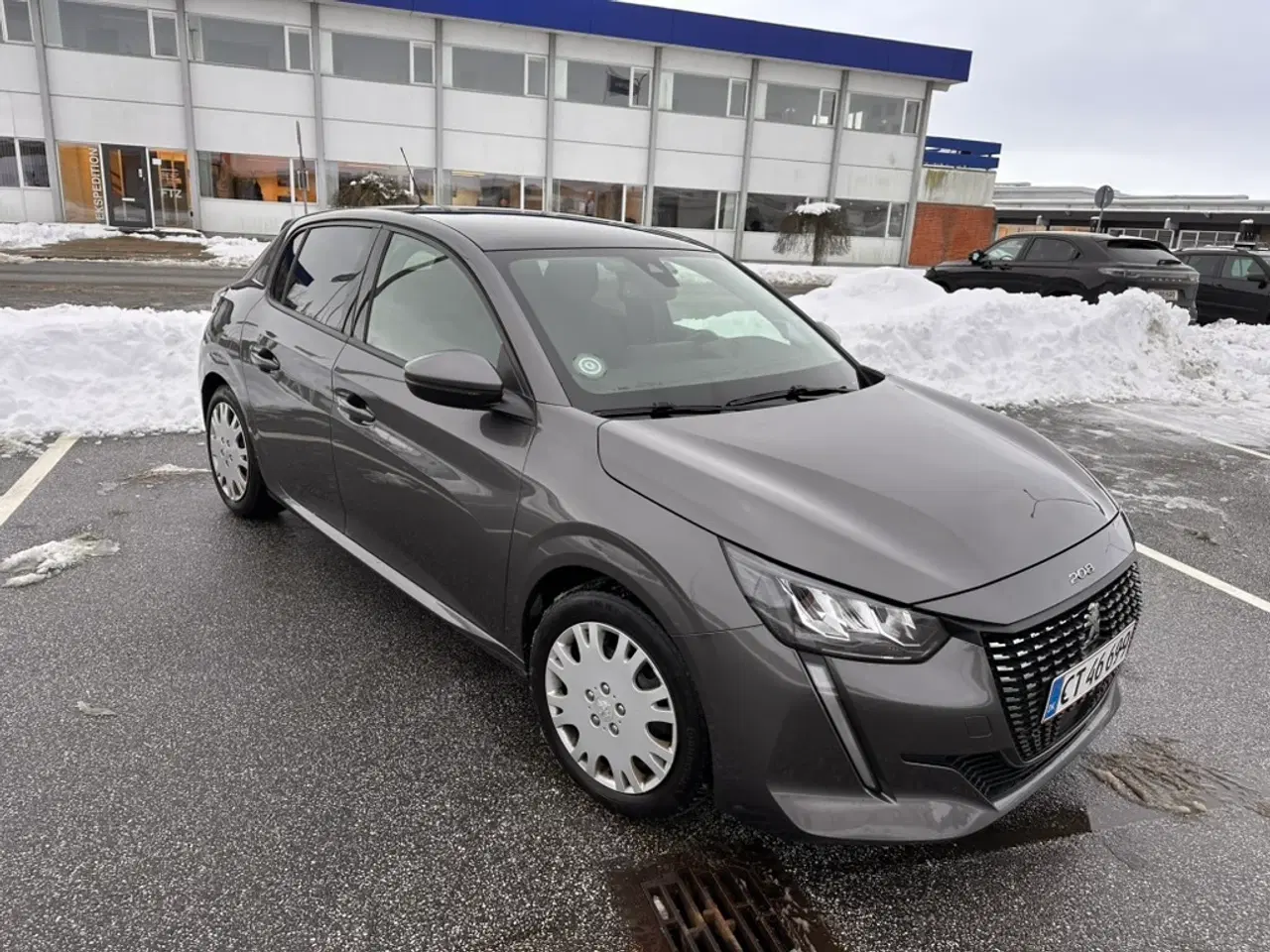 Billede 3 - Velholdt 208er