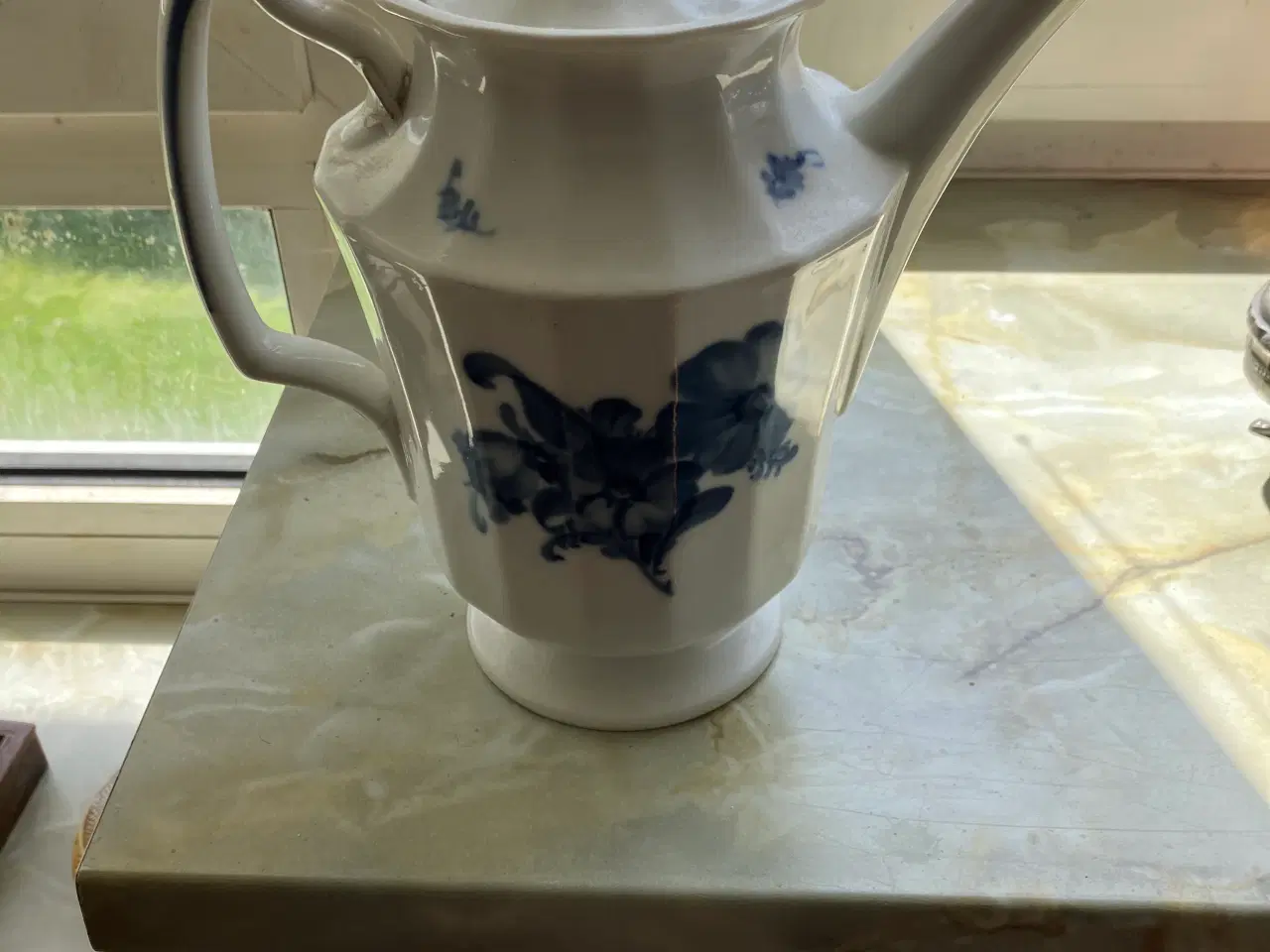 Billede 2 - Blå blomst  kantet kaffekande 10/8502. 