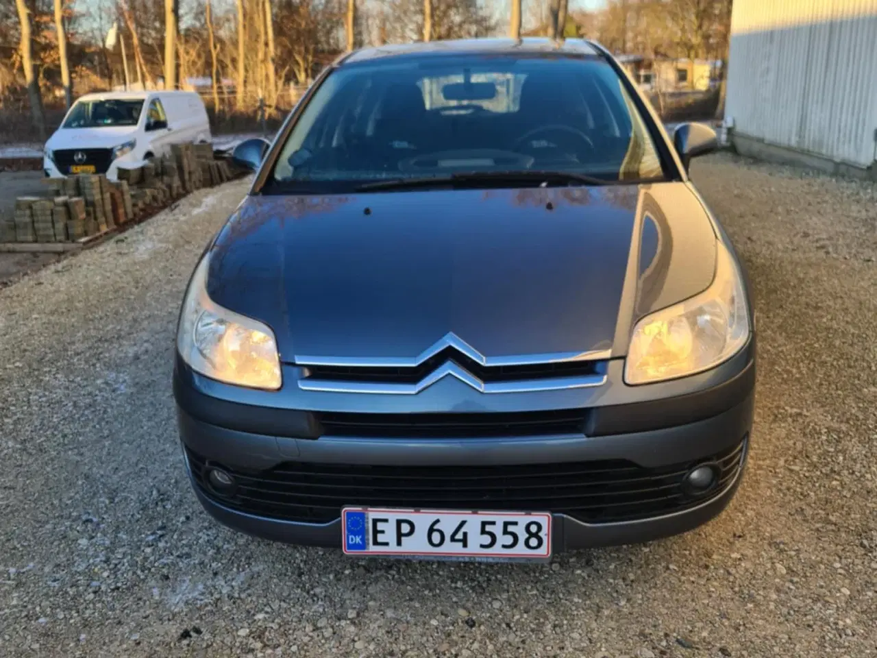 Billede 1 - Nysunet citroen c4  1.6 benzin