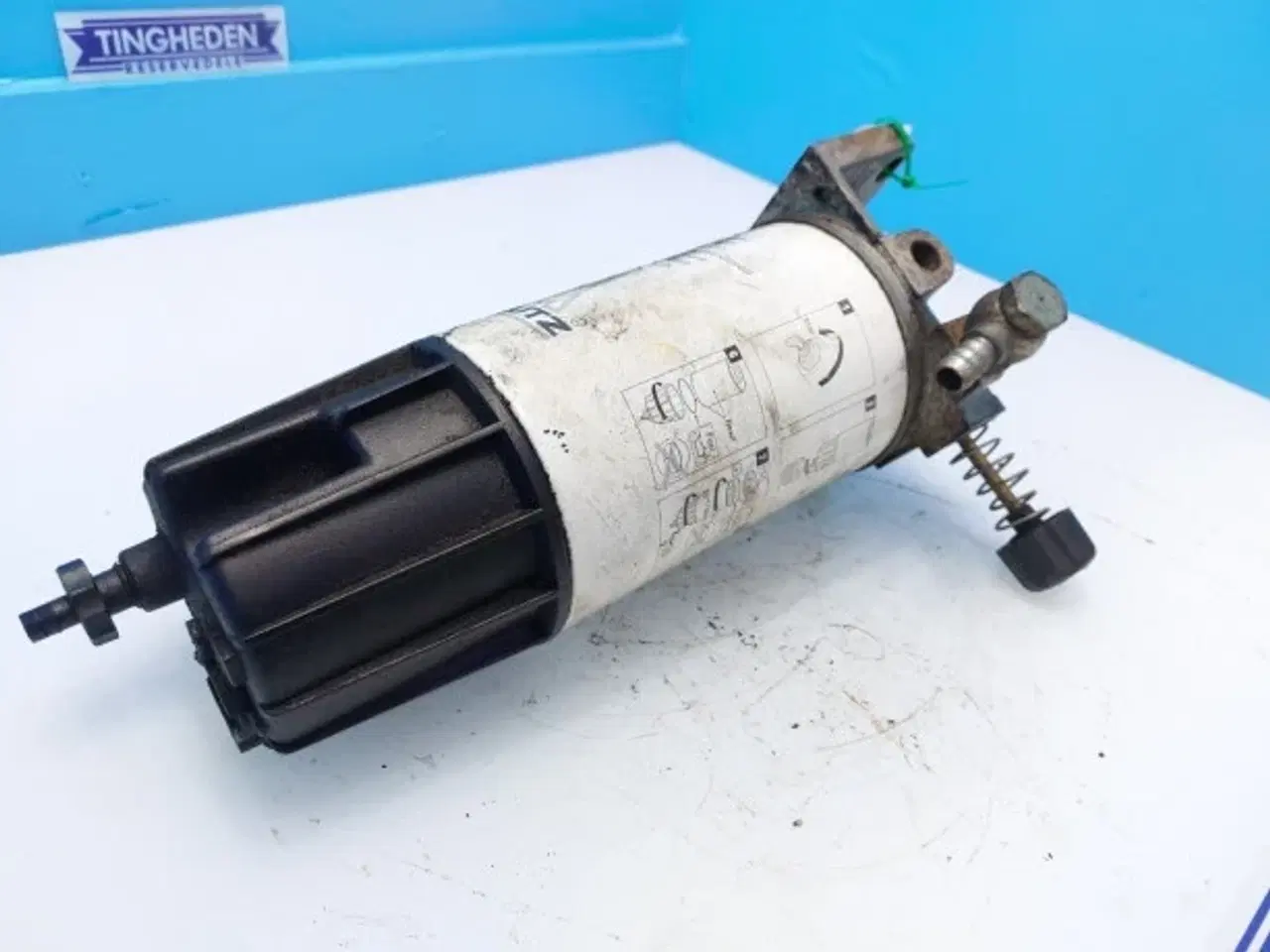 Billede 11 - Deutz Brændstoffilterhus 04291642