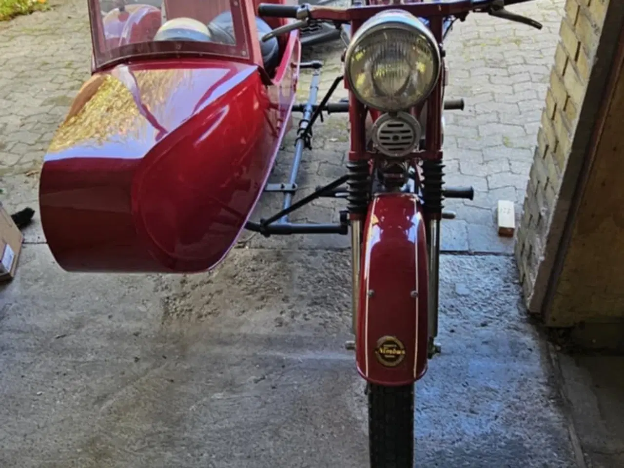 Billede 7 - Velholdt Nimbus med sidevogn