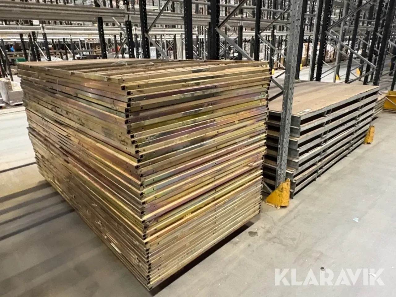 Billede 4 - Møbelbure - 8 styk