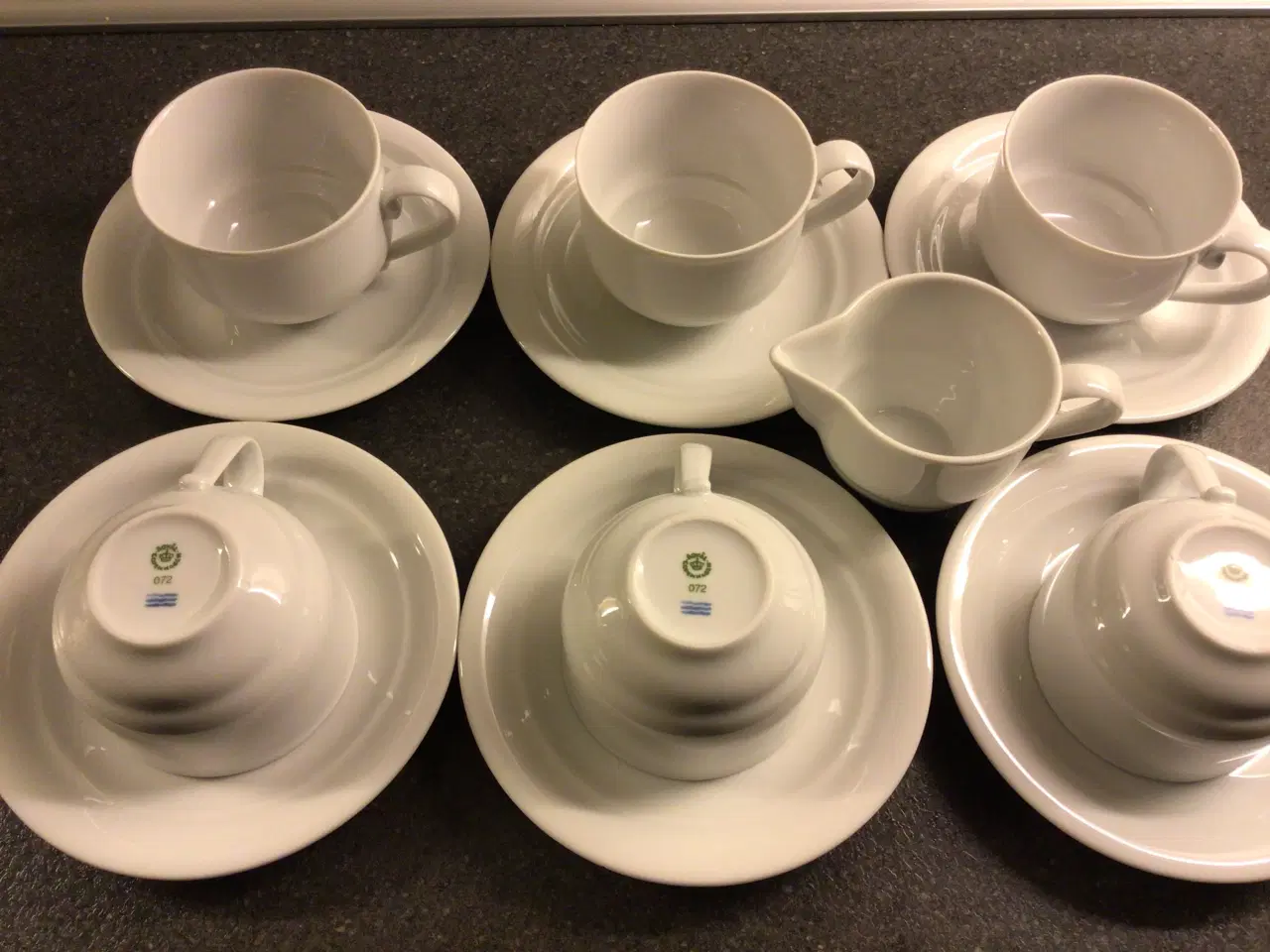 Billede 2 - Royal Copenhagen kaffekopper hvid magnolium