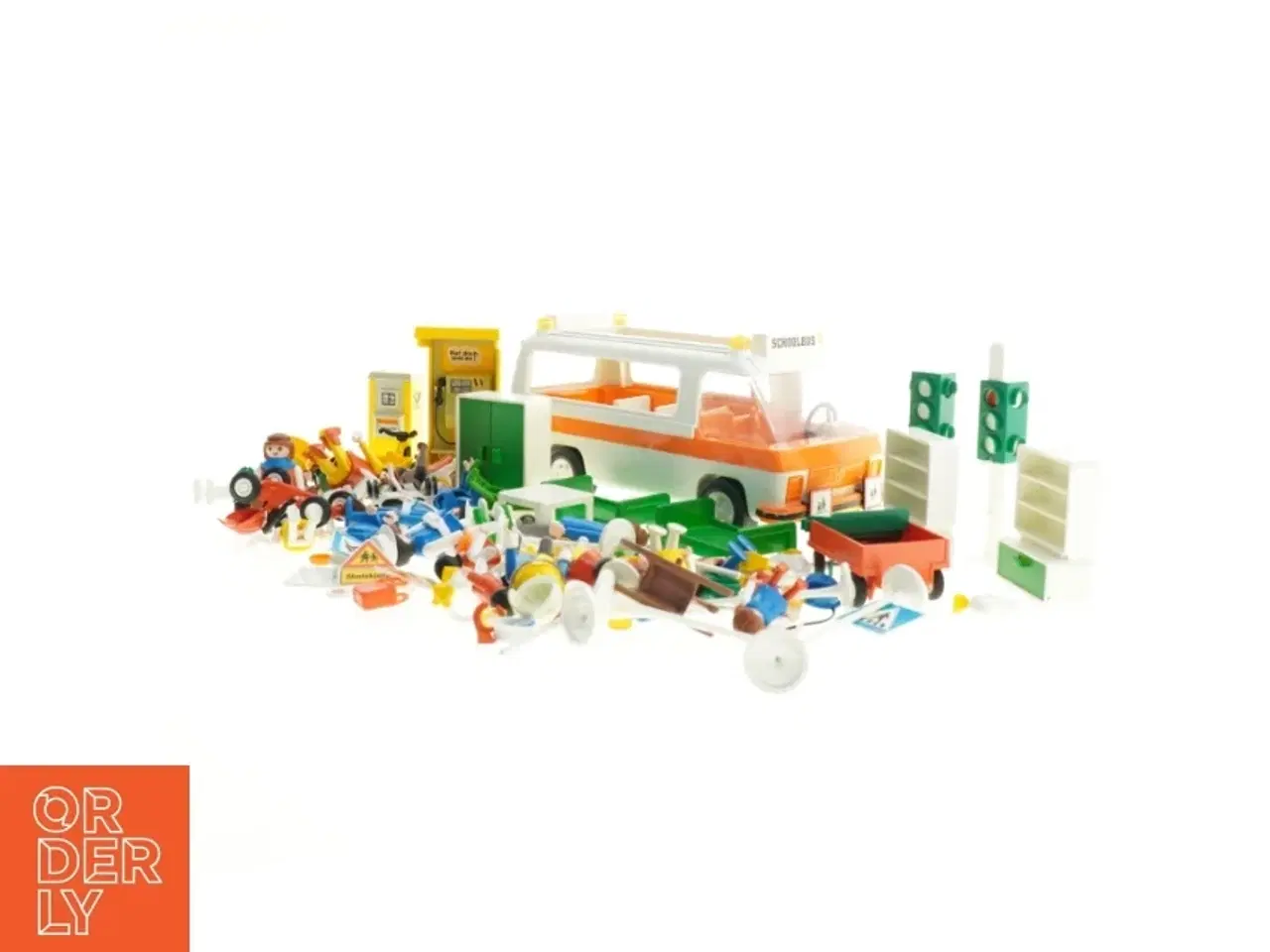 Billede 2 - Playmobil - skolebus, figurer, møbler, tilbehør