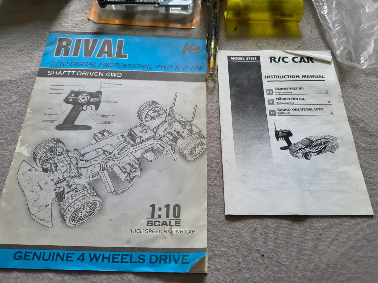 Billede 2 - Jeg sælger den her 15 år gammel RC Drift bil