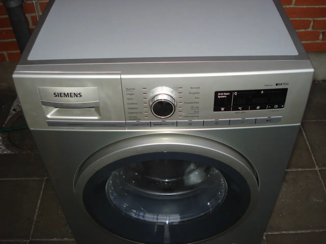 Billede 4 - 9 kg Siemens vaskemaskine model IQ 700 StudioLine