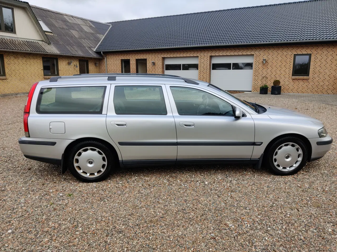Billede 6 - Volvo V70 D5 163hk årg 2002