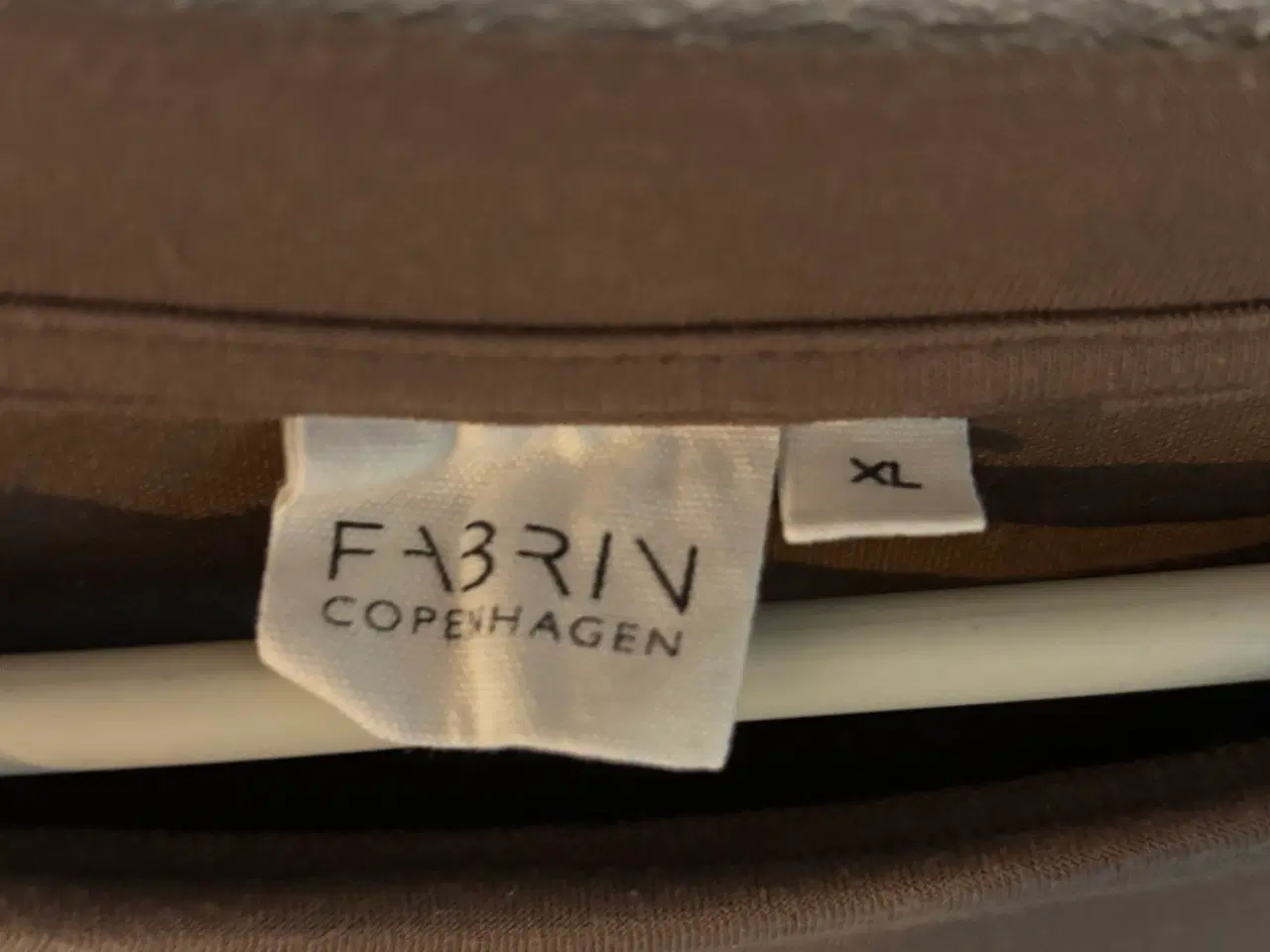Billede 1 - Kjole fra fabric copenhagen