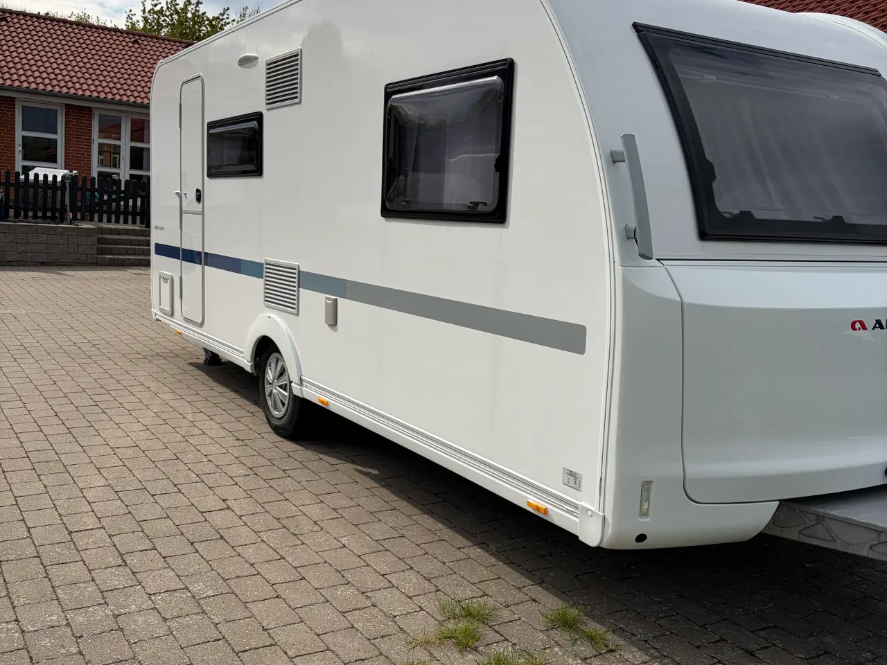 Billede 1 - Campingvogn med tre køjer