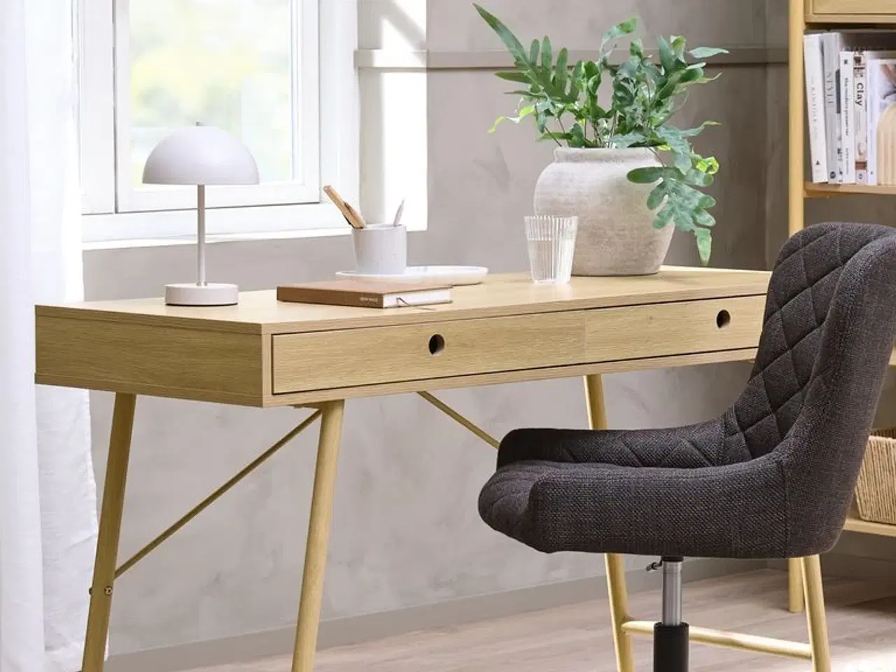 Billede 4 - Skrivebord LINDVED 48x120 2 skuffer natur egefarve