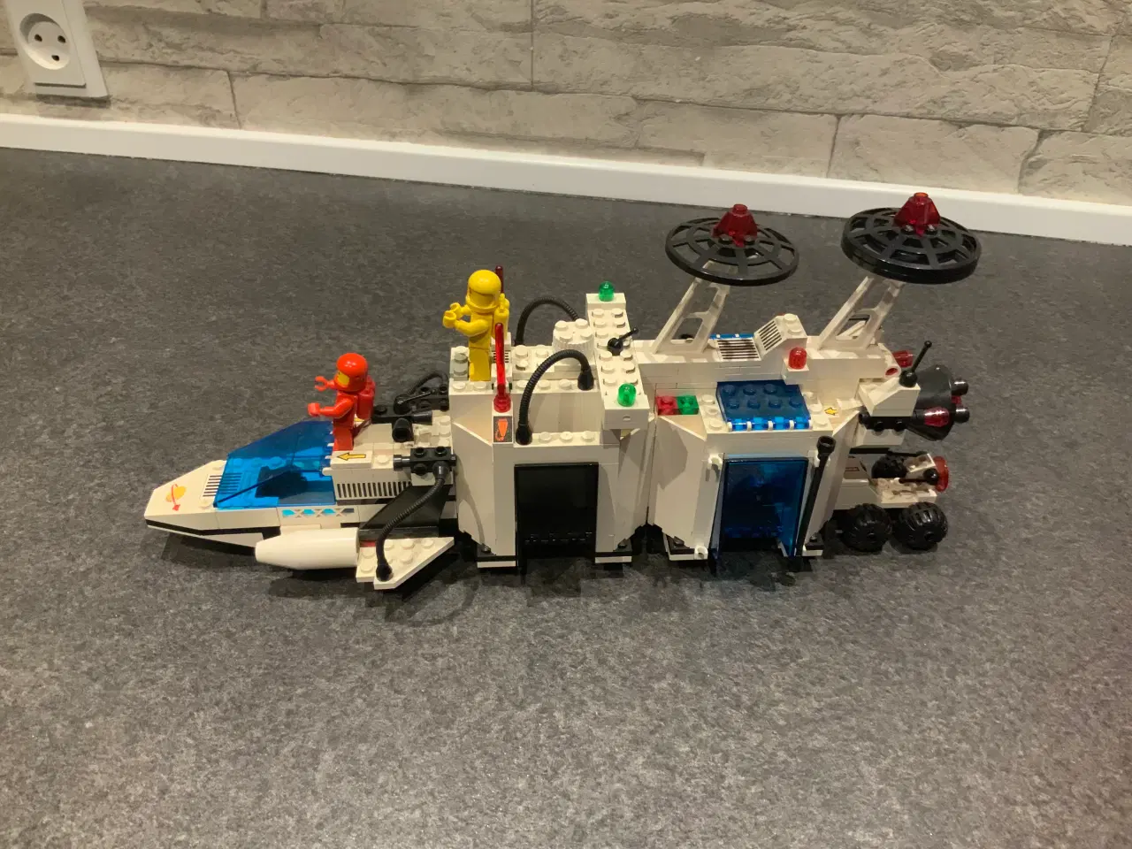 Billede 1 - Lego space 6783