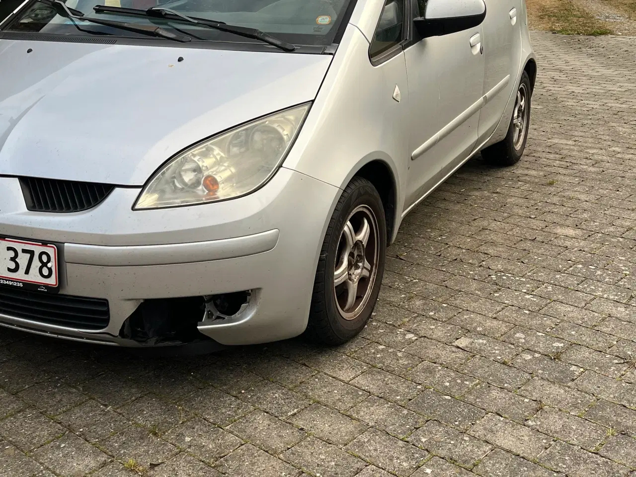 Billede 4 - Mitsubishi colt 1 år til syn