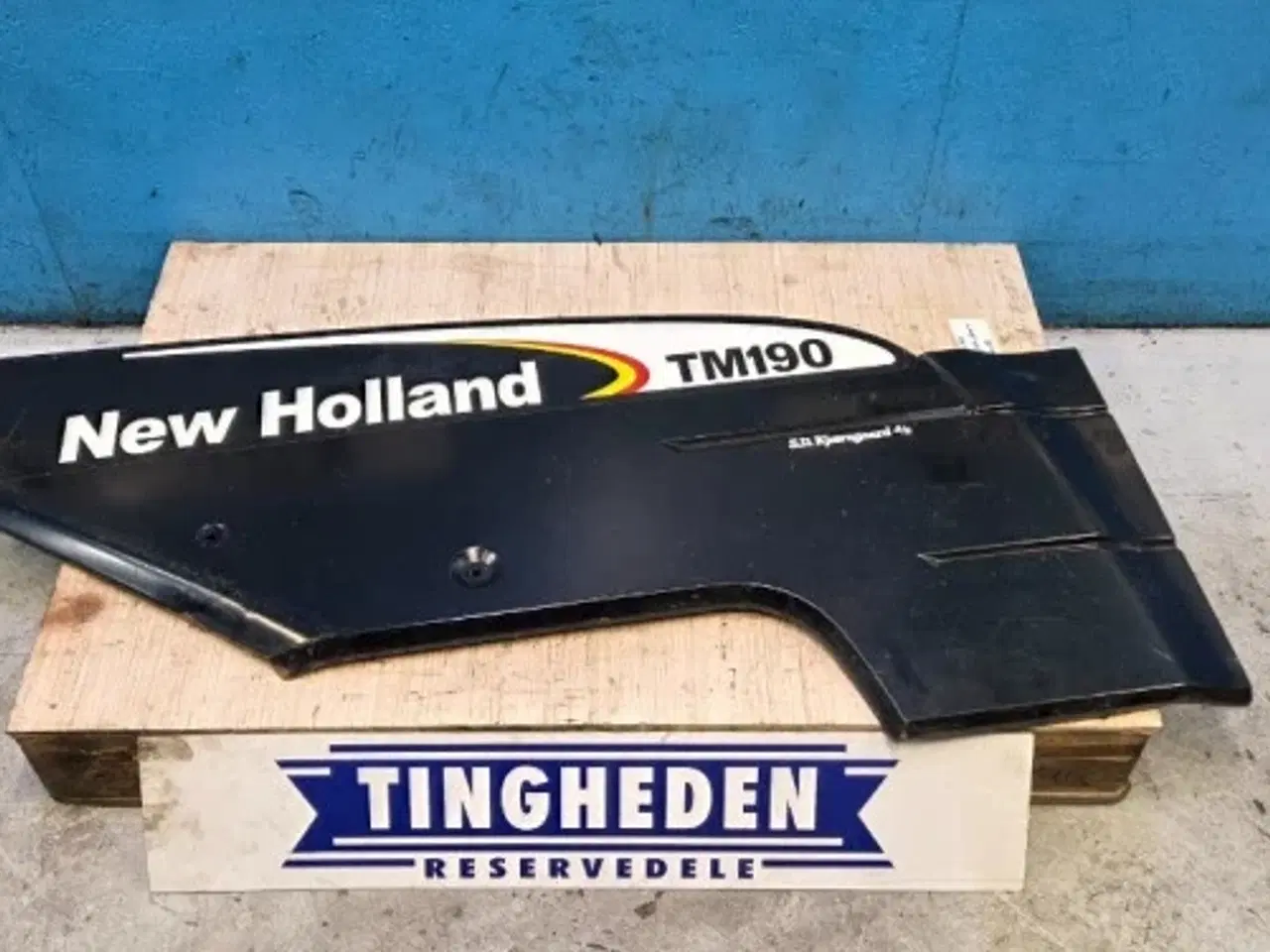 Billede 1 - New Holland TM190 Sideskærm R. 82020018
