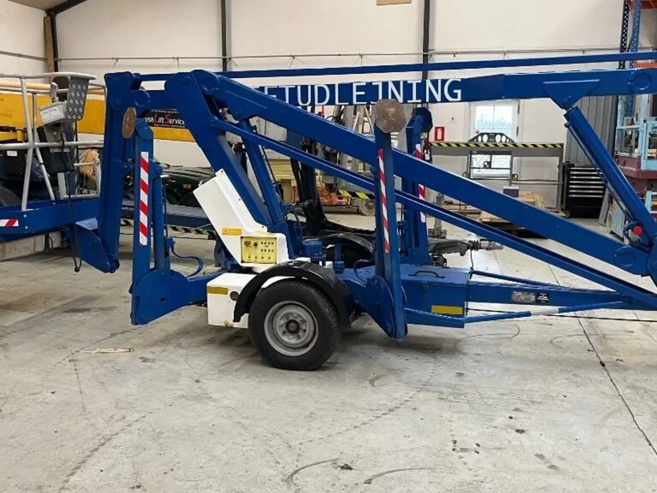 Billede 4 - Upright TL38 trailerlift - 13,5m