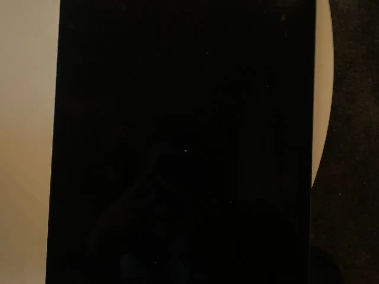 Billede 1 - iPad pro 12,9 skærm kan ikke oplades sælges billig