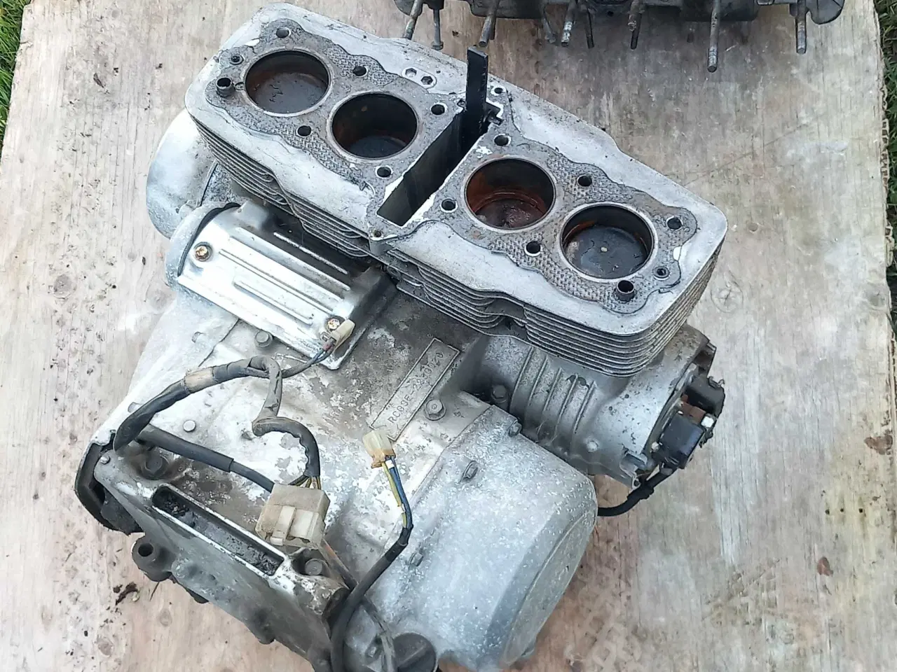 Billede 4 - Honda cb 650  motor til dele