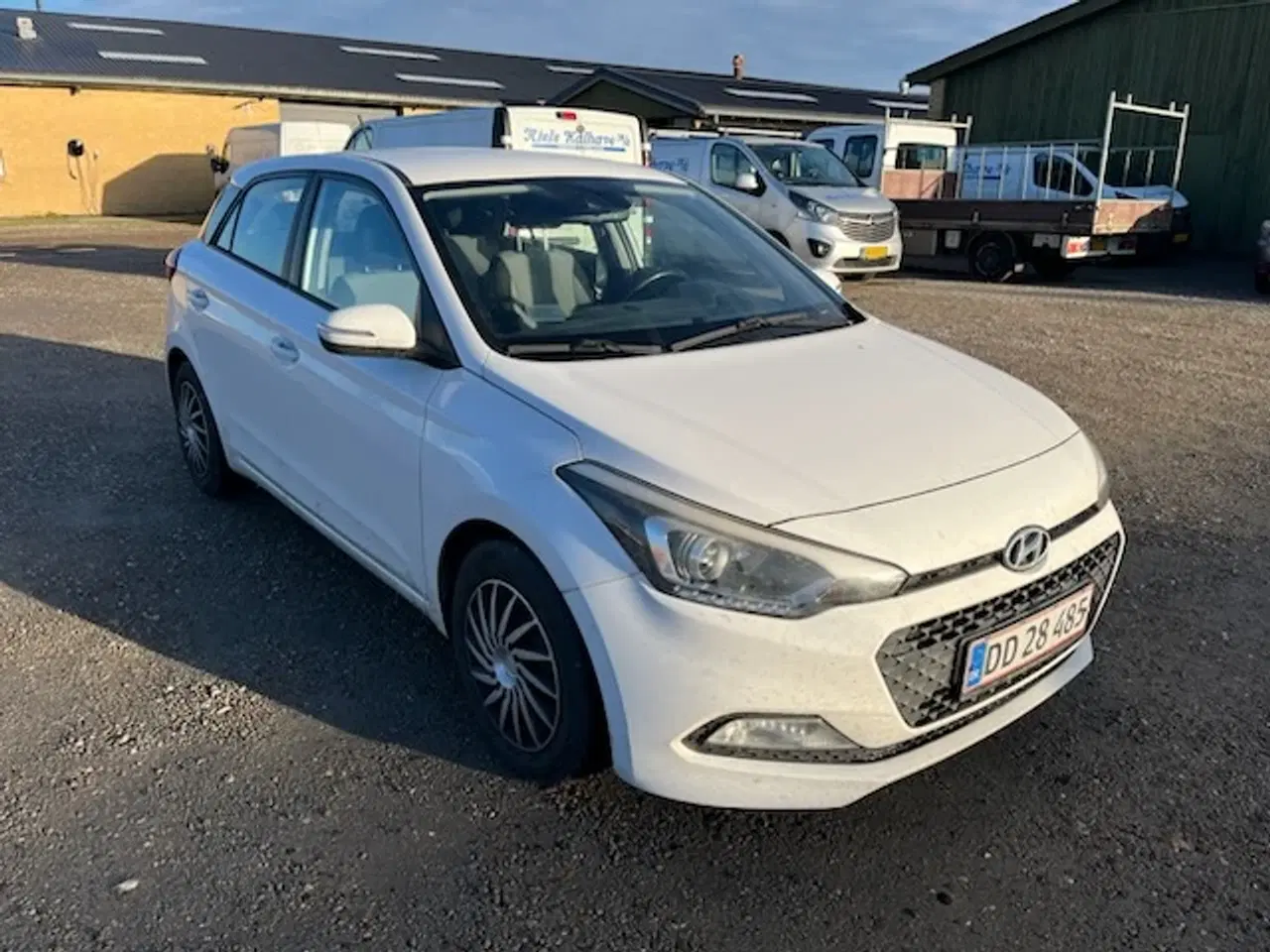 Billede 1 - Nysynet & meget velkørende Hyundai I20 Premium