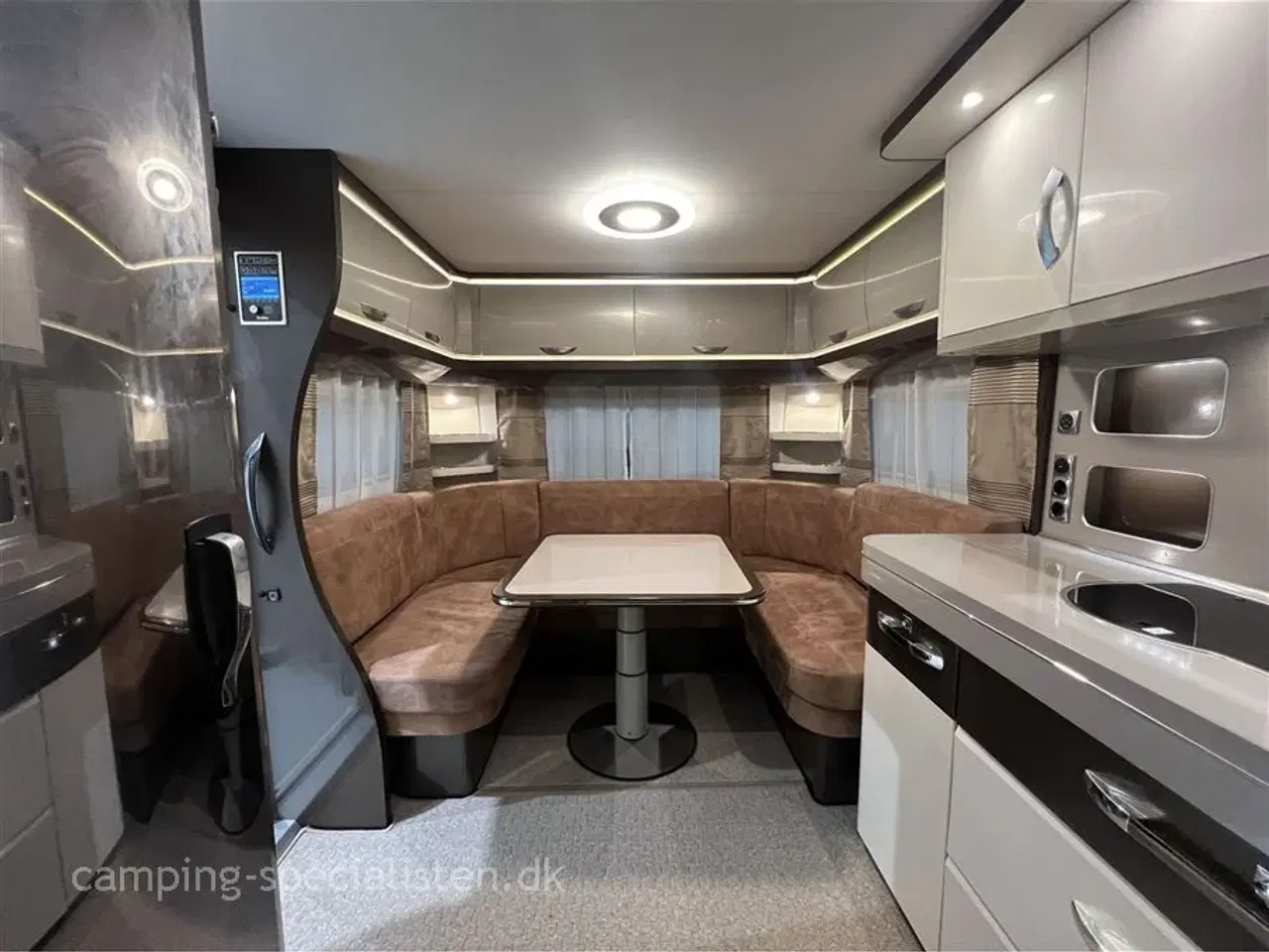 Billede 5 - 2018 - Hobby Premium 560 UL 2018 Hobby Premium 560 UL m. ALDE - Se den nu hos Camping-Specialisten.dk