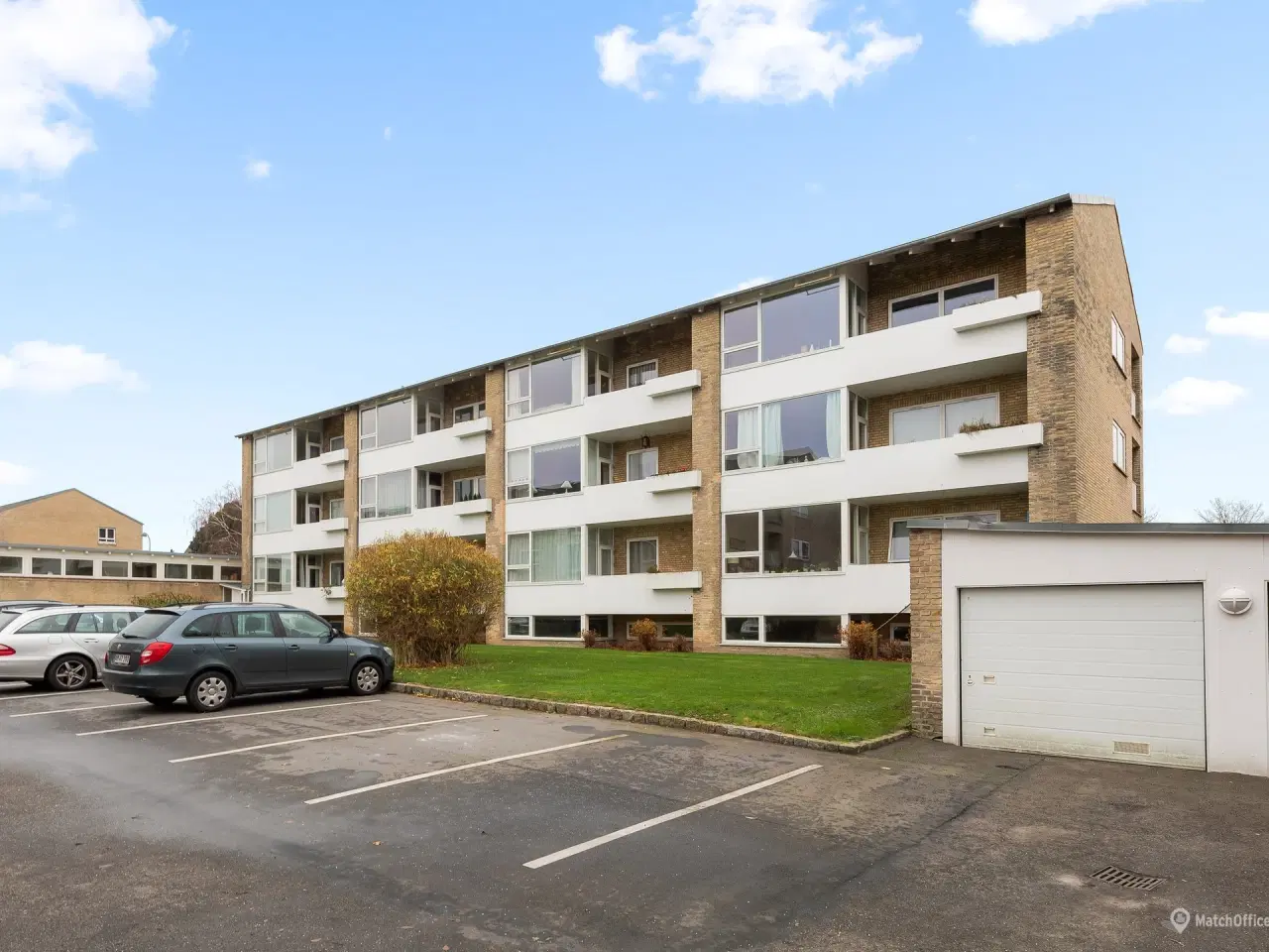 Billede 2 - Garager til leje – Smakkegårdsvej 133–149. 2820 Gentofte