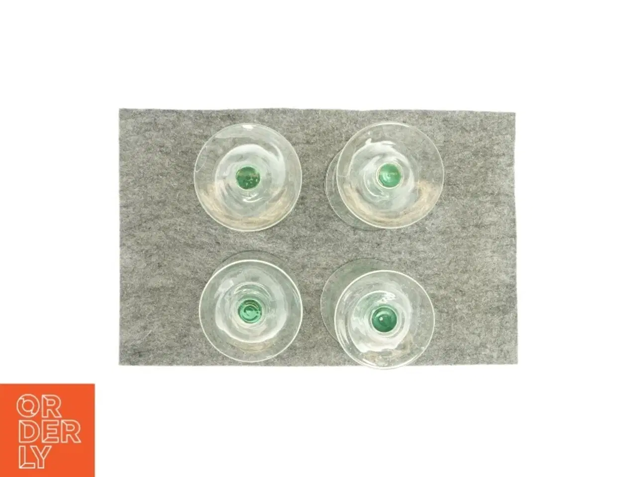 Billede 3 - Glaslysestager/vaser/skjuler (4 styks)