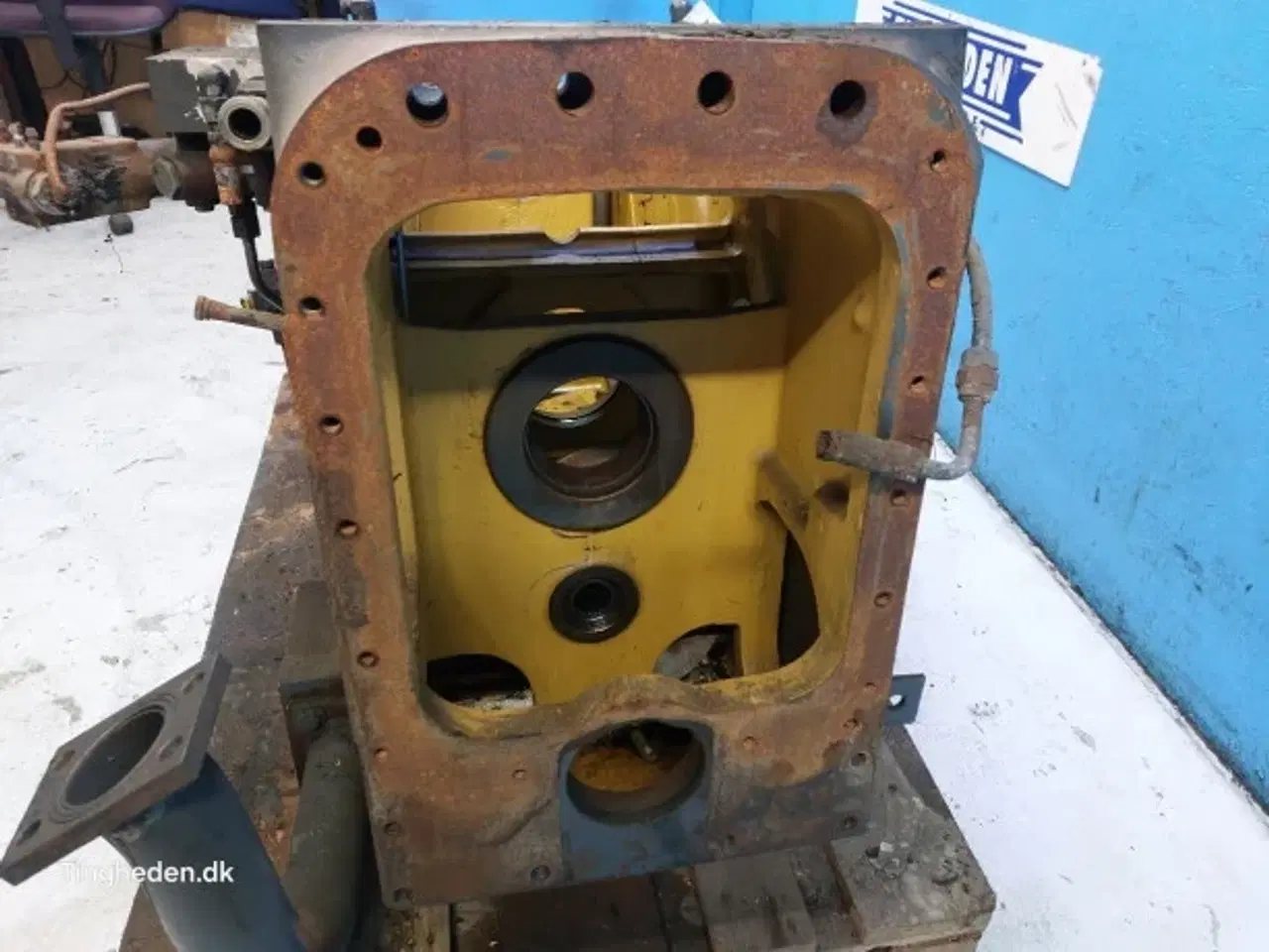 Billede 5 - New Holland 8670 Bagtøjhus 9840400