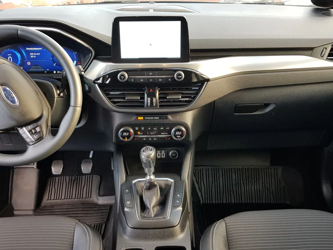 Billede 8 - Ford Kuga - Pendlerbil
