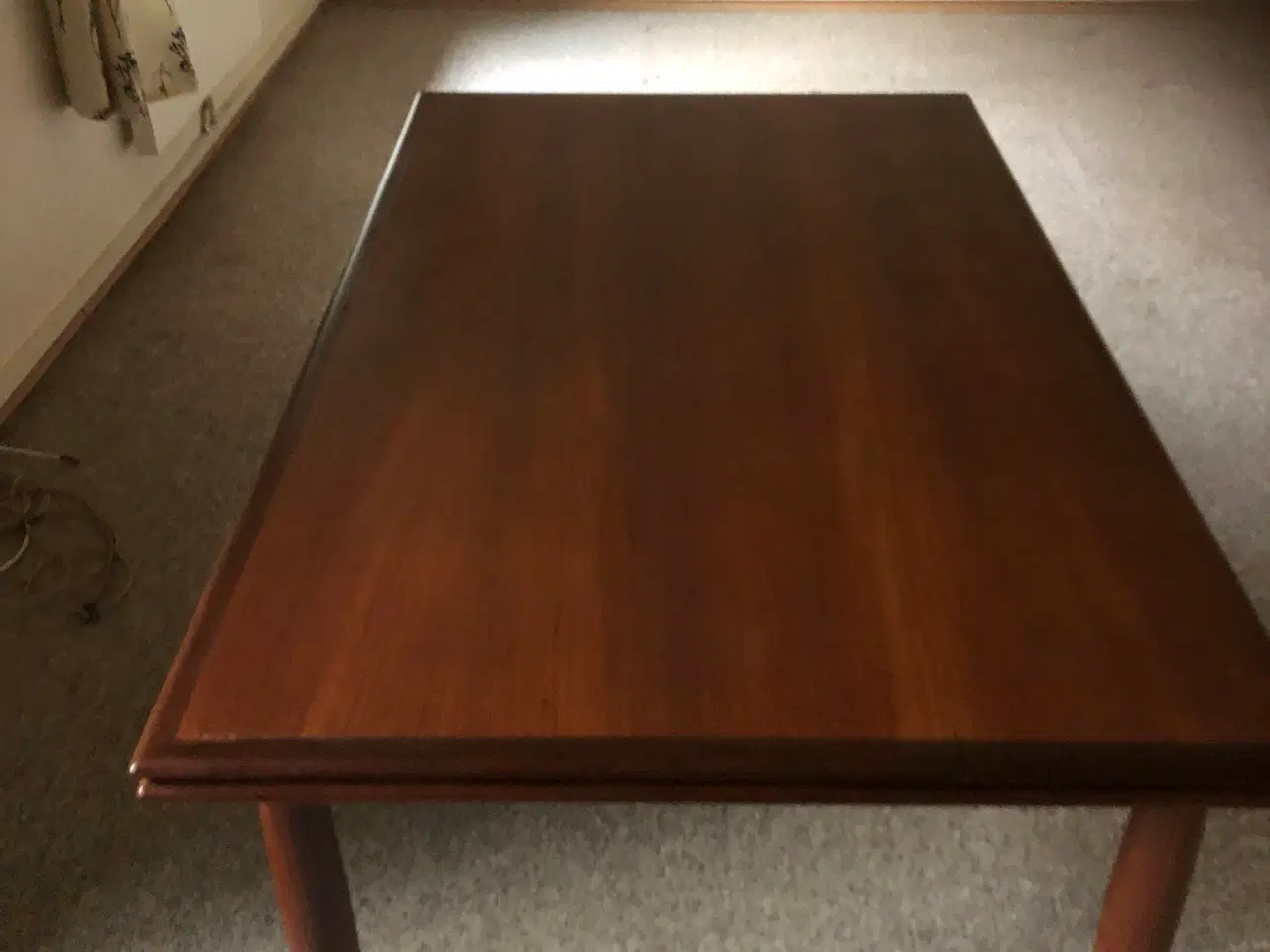 Billede 1 - Spisebord teak med 9 Farstrup stole