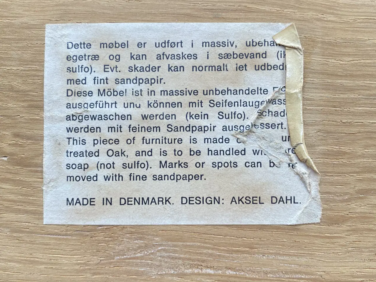 Billede 1 - Spisebord og 4 stole